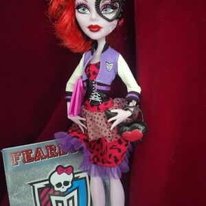 Monster High Picture Day Operetta (2013) Out Of Box